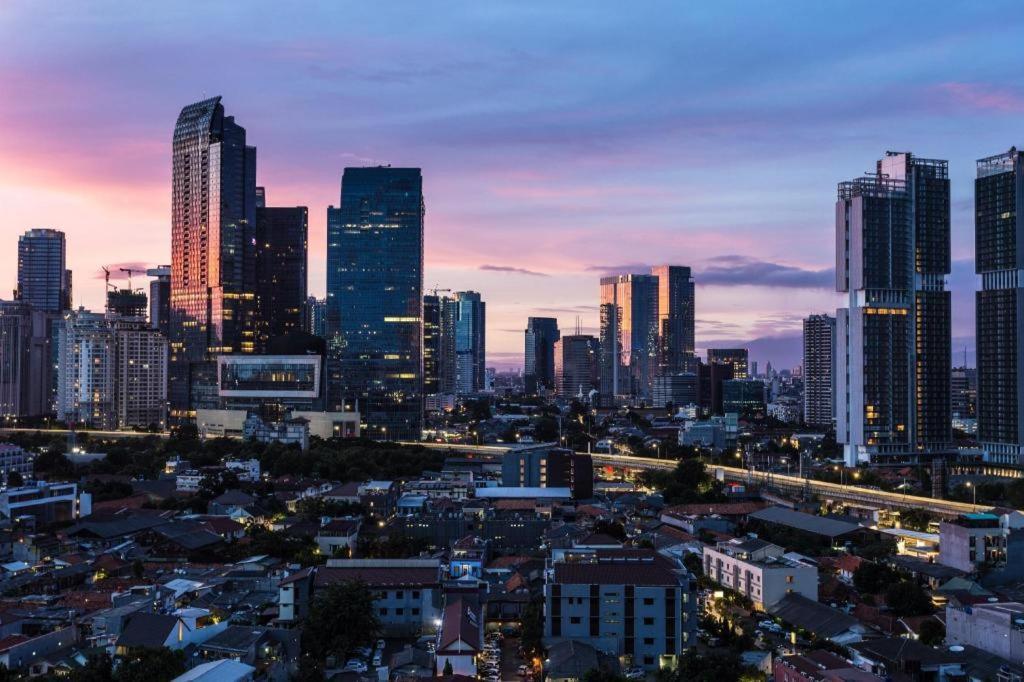 Super Oyo Capital O 90056 Wisma Kebon Kacang 9 Jacarta Exterior foto